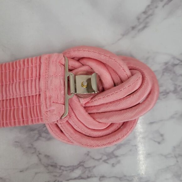 Vintage 80s Baby Pink Celtic Knot Rope Buckle Smocked Fabric Stretch Belt main image 8